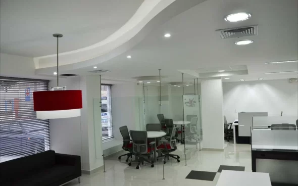 Construcción proyectos oficinas