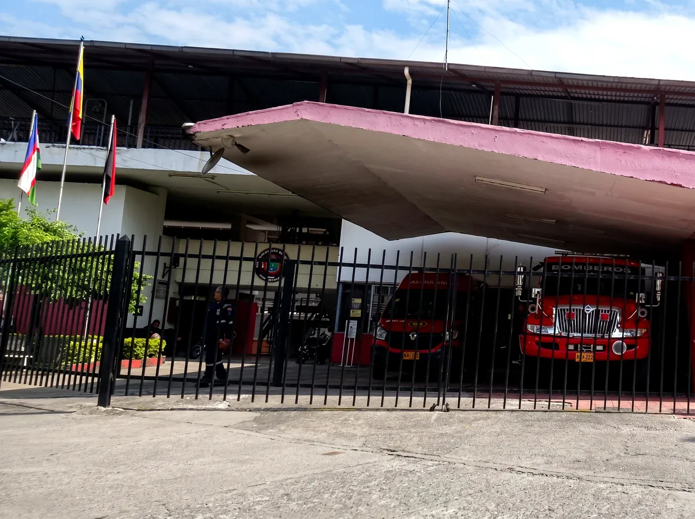 Cuerpo de Bomberos de Cali — Estación Alameda — foto 1